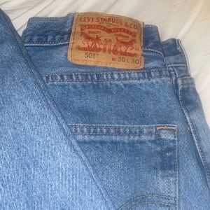 Levi’s  501 30 w 30 L